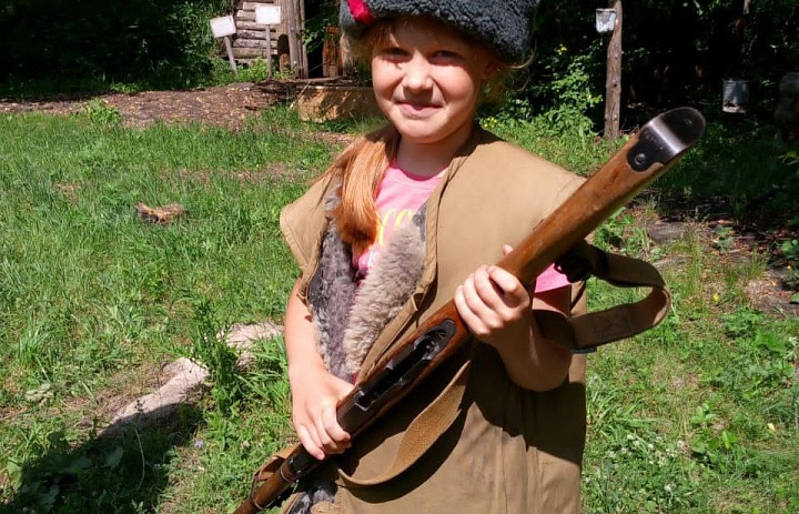 Мы рады тому, что даже в каникулы Партизанская деревня встречает все новых гостей.