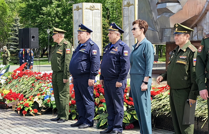 Парад строя и песни "Салют, Победа" в Челябинске
